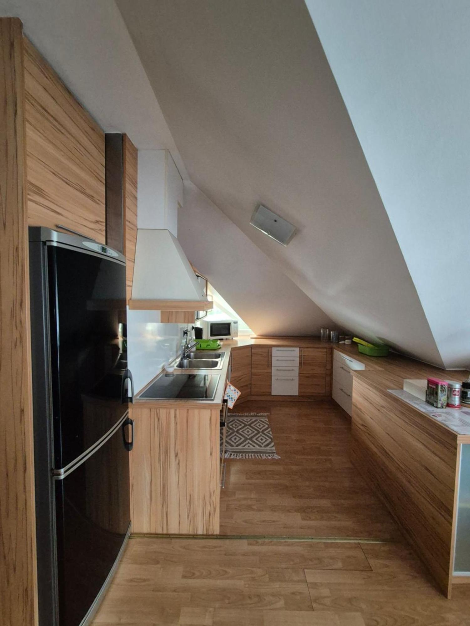 Oddih V Mirnem In Zelenem Okolju Lägenhet Škofljica Exteriör bild