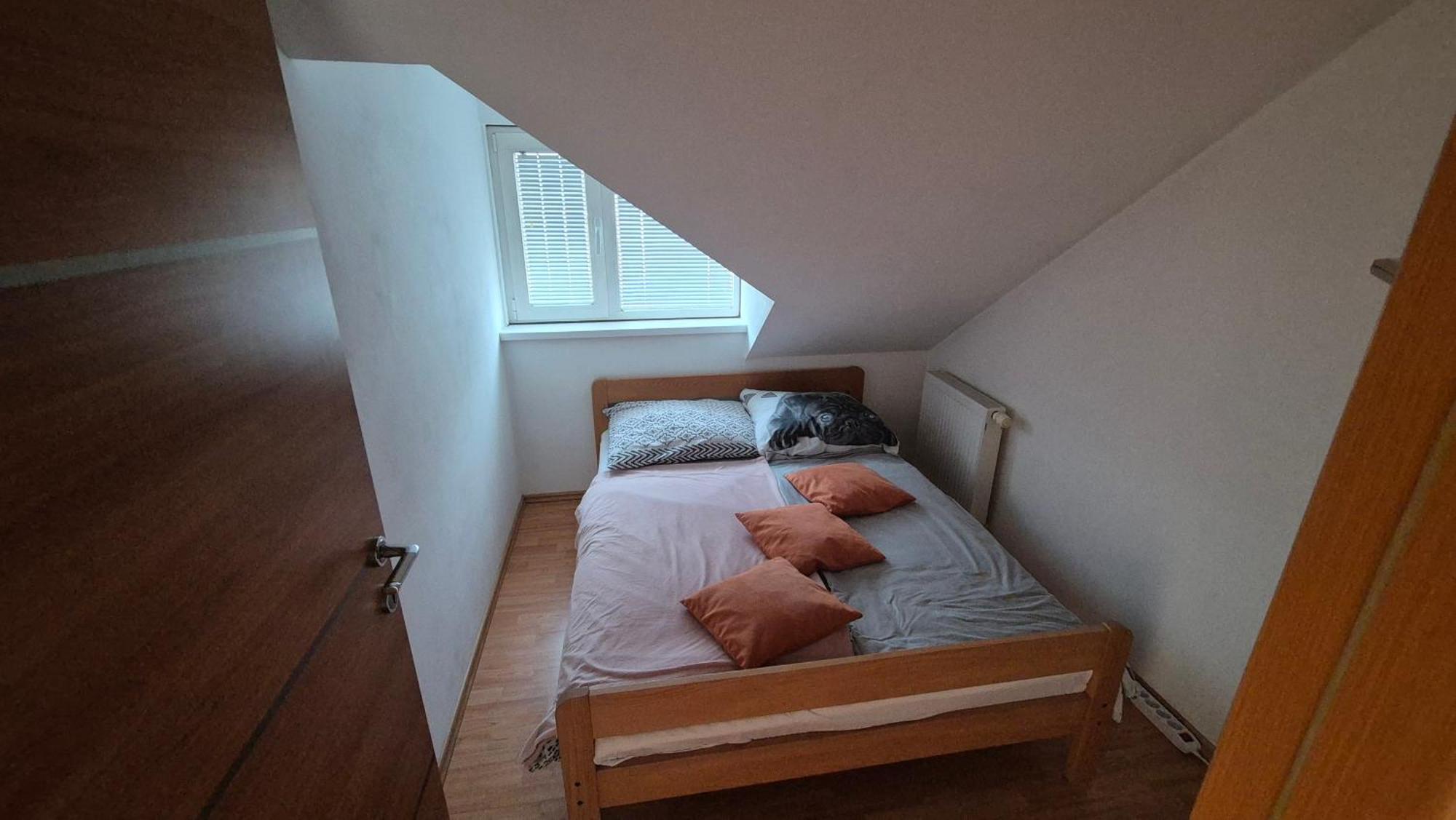 Oddih V Mirnem In Zelenem Okolju Lägenhet Škofljica Exteriör bild